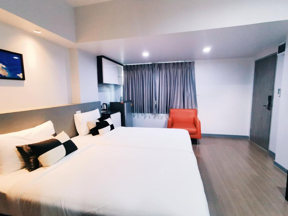 Отель Star Sukhumvit 3*
